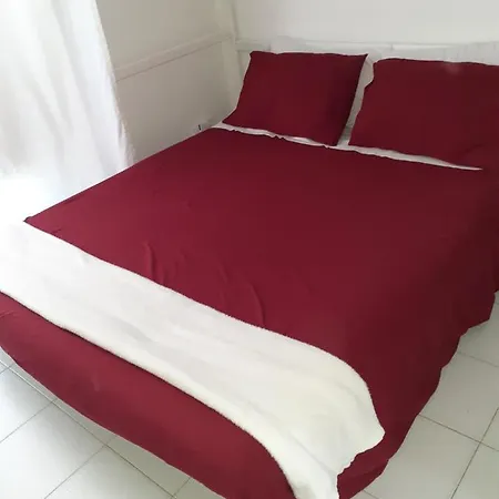 Apartment Piccola Montmartre A Turin