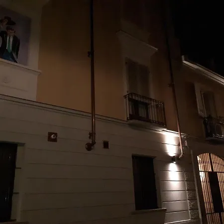 Piccola Montmartre A Turin
